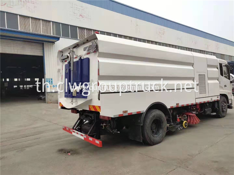 Sweeper Truck 5